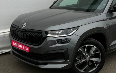 Skoda Kodiaq I, 2022 год, 4 354 600 рублей, 33 фотография