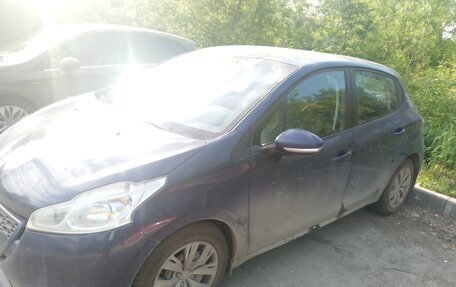 Peugeot 208 II, 2013 год, 370 000 рублей, 3 фотография