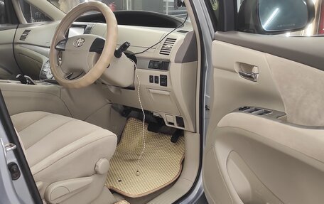 Toyota Estima III рестайлинг -2, 2009 год, 1 680 000 рублей, 3 фотография