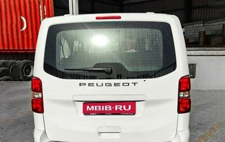 Peugeot Traveller I, 2024 год, 6 300 000 рублей, 4 фотография