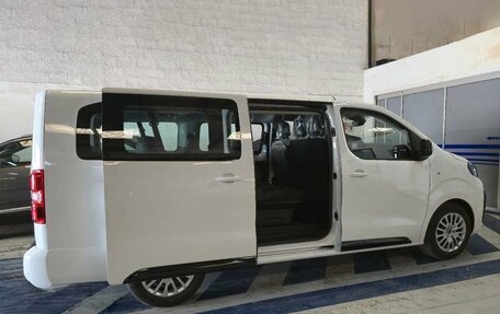 Peugeot Traveller I, 2024 год, 6 300 000 рублей, 5 фотография