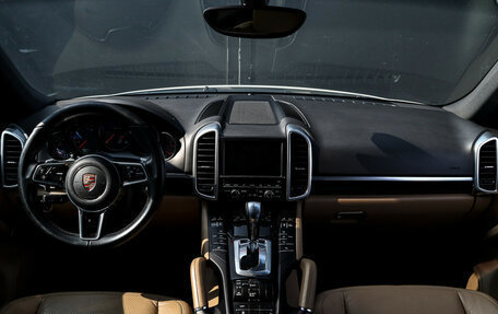 Porsche Cayenne III, 2015 год, 3 350 000 рублей, 13 фотография