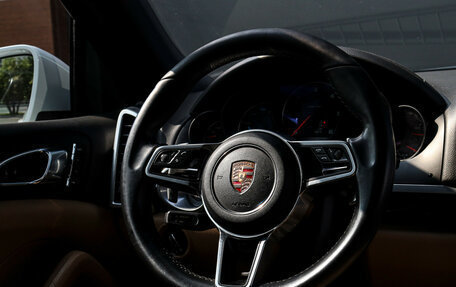 Porsche Cayenne III, 2015 год, 3 350 000 рублей, 15 фотография