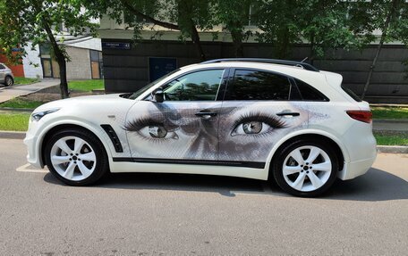 Infiniti FX II, 2011 год, 2 299 000 рублей, 7 фотография