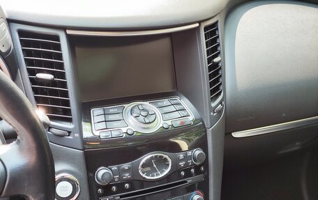 Infiniti FX II, 2011 год, 2 299 000 рублей, 14 фотография