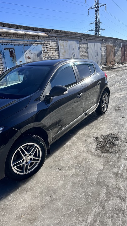 Renault Megane III рестайлинг, 2012 год, 680 000 рублей, 2 фотография