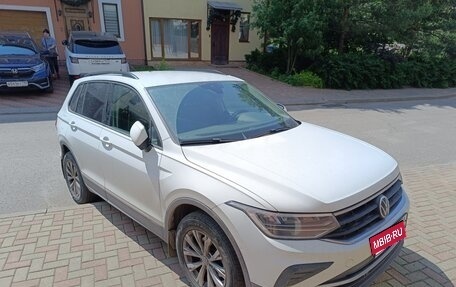 Volkswagen Tiguan II, 2022 год, 3 000 000 рублей, 1 фотография