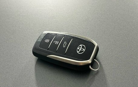 Toyota Land Cruiser, 2021 год, 10 600 000 рублей, 23 фотография