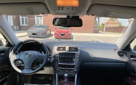 Lexus IS II рестайлинг 2, 2008 год, 1 400 000 рублей, 13 фотография