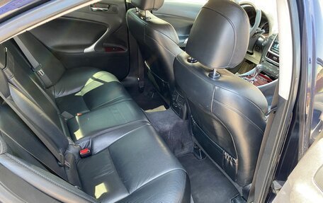 Lexus IS II рестайлинг 2, 2008 год, 1 400 000 рублей, 22 фотография
