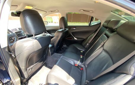 Lexus IS II рестайлинг 2, 2008 год, 1 400 000 рублей, 18 фотография