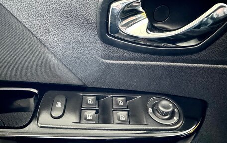 Renault Kaptur I рестайлинг, 2017 год, 1 359 000 рублей, 8 фотография