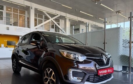Renault Kaptur I рестайлинг, 2017 год, 1 359 000 рублей, 3 фотография