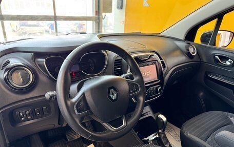 Renault Kaptur I рестайлинг, 2017 год, 1 359 000 рублей, 13 фотография