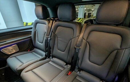 Mercedes-Benz V-Класс, 2024 год, 14 700 000 рублей, 8 фотография