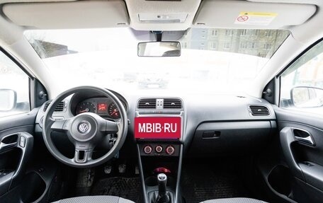 Volkswagen Polo VI (EU Market), 2010 год, 700 000 рублей, 6 фотография