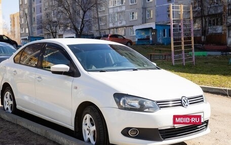 Volkswagen Polo VI (EU Market), 2010 год, 700 000 рублей, 14 фотография