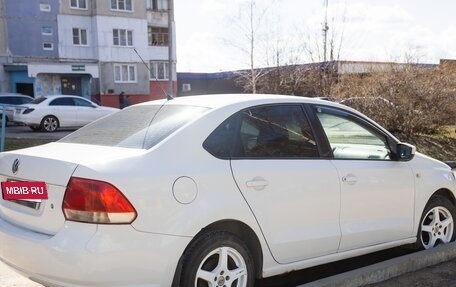 Volkswagen Polo VI (EU Market), 2010 год, 700 000 рублей, 21 фотография