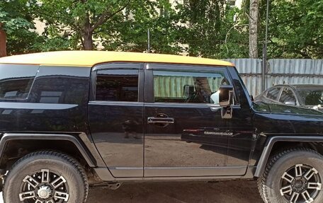 Toyota FJ Cruiser, 2007 год, 1 950 000 рублей, 8 фотография