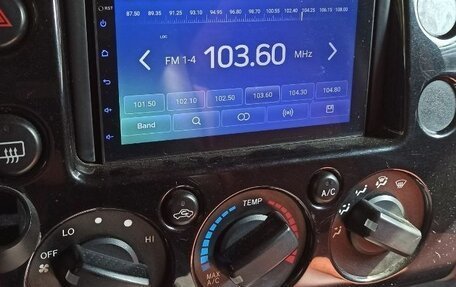 Toyota FJ Cruiser, 2007 год, 1 950 000 рублей, 14 фотография