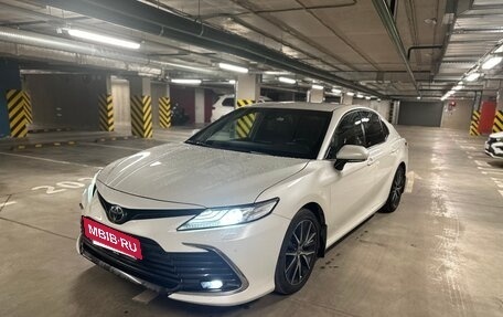 Toyota Camry, 2021 год, 3 150 000 рублей, 7 фотография