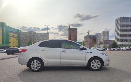 KIA Rio III рестайлинг, 2013 год, 850 000 рублей, 6 фотография