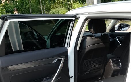Geely Atlas, 2024 год, 2 500 000 рублей, 3 фотография