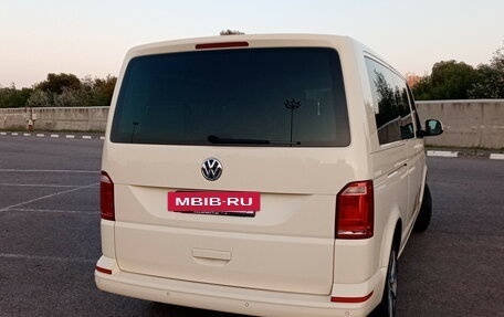 Volkswagen Caravelle T6 рестайлинг, 2019 год, 3 390 000 рублей, 22 фотография