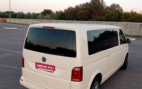 Volkswagen Caravelle T6 рестайлинг, 2019 год, 3 390 000 рублей, 23 фотография