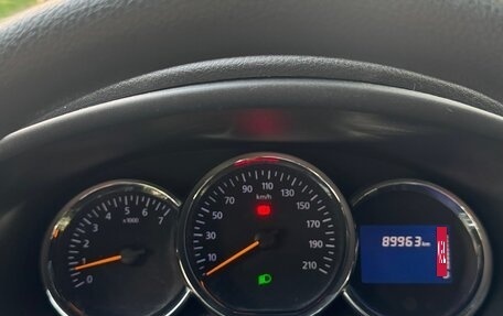 Renault Sandero II рестайлинг, 2014 год, 785 000 рублей, 12 фотография