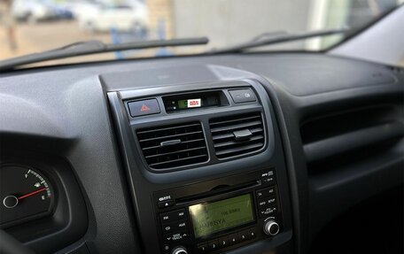 KIA Sportage II, 2010 год, 899 000 рублей, 14 фотография