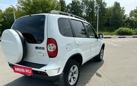 Chevrolet Niva I рестайлинг, 2018 год, 749 000 рублей, 8 фотография