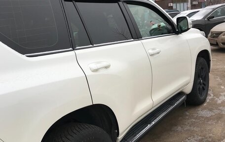 Toyota Land Cruiser Prado 150 рестайлинг 2, 2012 год, 2 570 000 рублей, 9 фотография