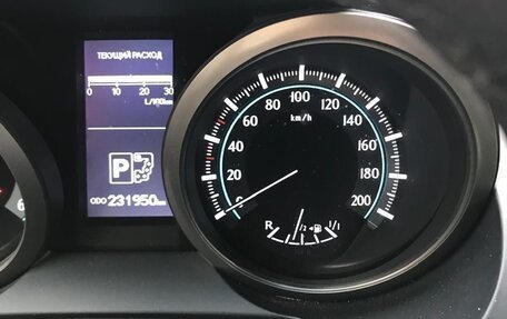 Toyota Land Cruiser Prado 150 рестайлинг 2, 2012 год, 2 570 000 рублей, 4 фотография