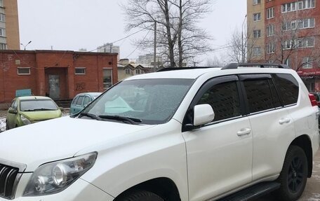 Toyota Land Cruiser Prado 150 рестайлинг 2, 2012 год, 2 570 000 рублей, 3 фотография