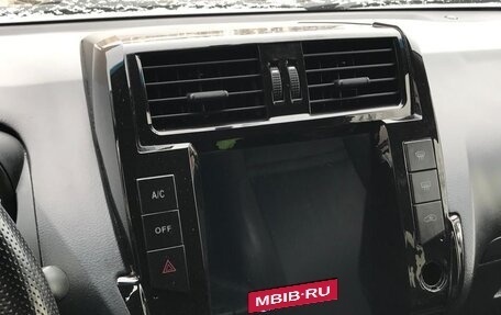 Toyota Land Cruiser Prado 150 рестайлинг 2, 2012 год, 2 570 000 рублей, 8 фотография