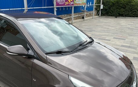 Hyundai Solaris II рестайлинг, 2015 год, 1 030 000 рублей, 9 фотография