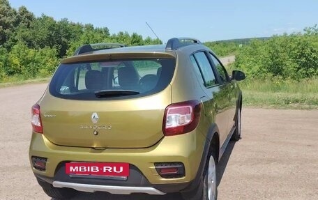 Renault Sandero II рестайлинг, 2016 год, 1 050 000 рублей, 7 фотография