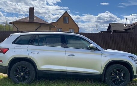 Skoda Kodiaq I, 2022 год, 3 090 000 рублей, 3 фотография