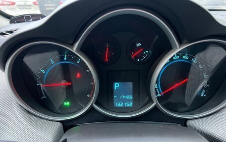 Chevrolet Cruze II, 2011 год, 550 000 рублей, 7 фотография