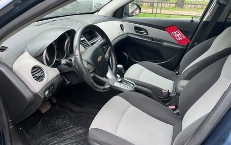 Chevrolet Cruze II, 2011 год, 550 000 рублей, 6 фотография