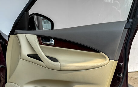 Infiniti QX50 I рестайлинг, 2014 год, 1 750 000 рублей, 24 фотография
