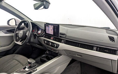 Audi A4, 2020 год, 2 500 000 рублей, 11 фотография