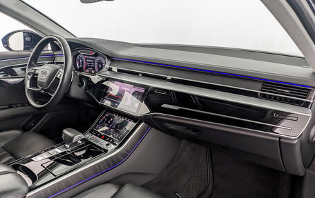 Audi A8, 2019 год, 5 850 000 рублей, 11 фотография