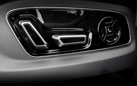 Audi A8, 2019 год, 5 850 000 рублей, 26 фотография