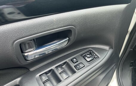 Mitsubishi Outlander III рестайлинг 3, 2021 год, 2 199 000 рублей, 9 фотография
