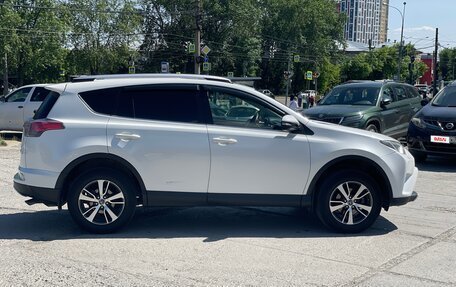 Toyota RAV4, 2016 год, 2 200 000 рублей, 5 фотография