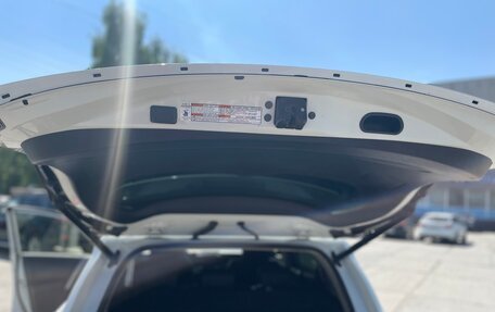Toyota RAV4, 2016 год, 2 200 000 рублей, 13 фотография