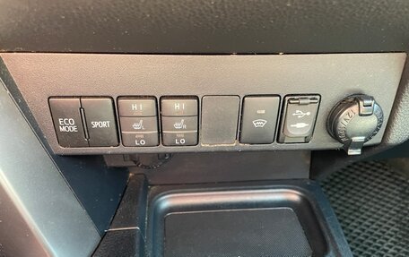 Toyota RAV4, 2016 год, 2 200 000 рублей, 20 фотография