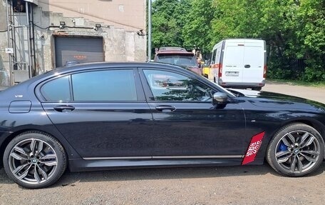 BMW 7 серия, 2017 год, 3 900 000 рублей, 4 фотография